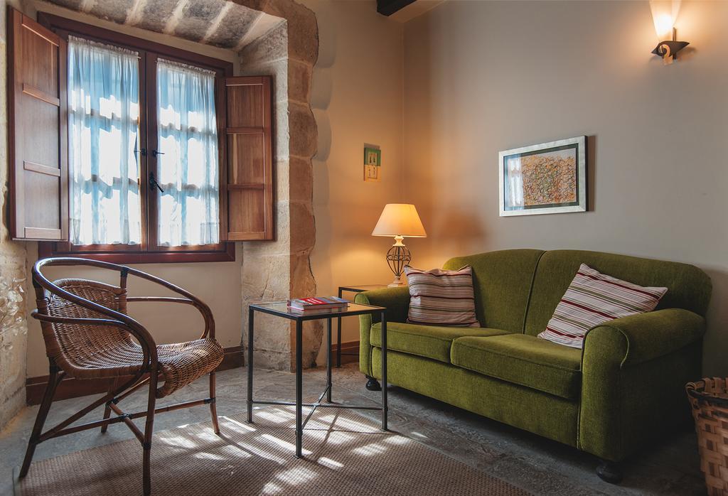 Hotel Konbenio Amorebieta-Etxano Luaran gambar